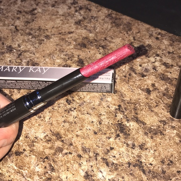 Mary Kay Lip nectar Passionfruit discontinued New in box - Picture 2 of 6
